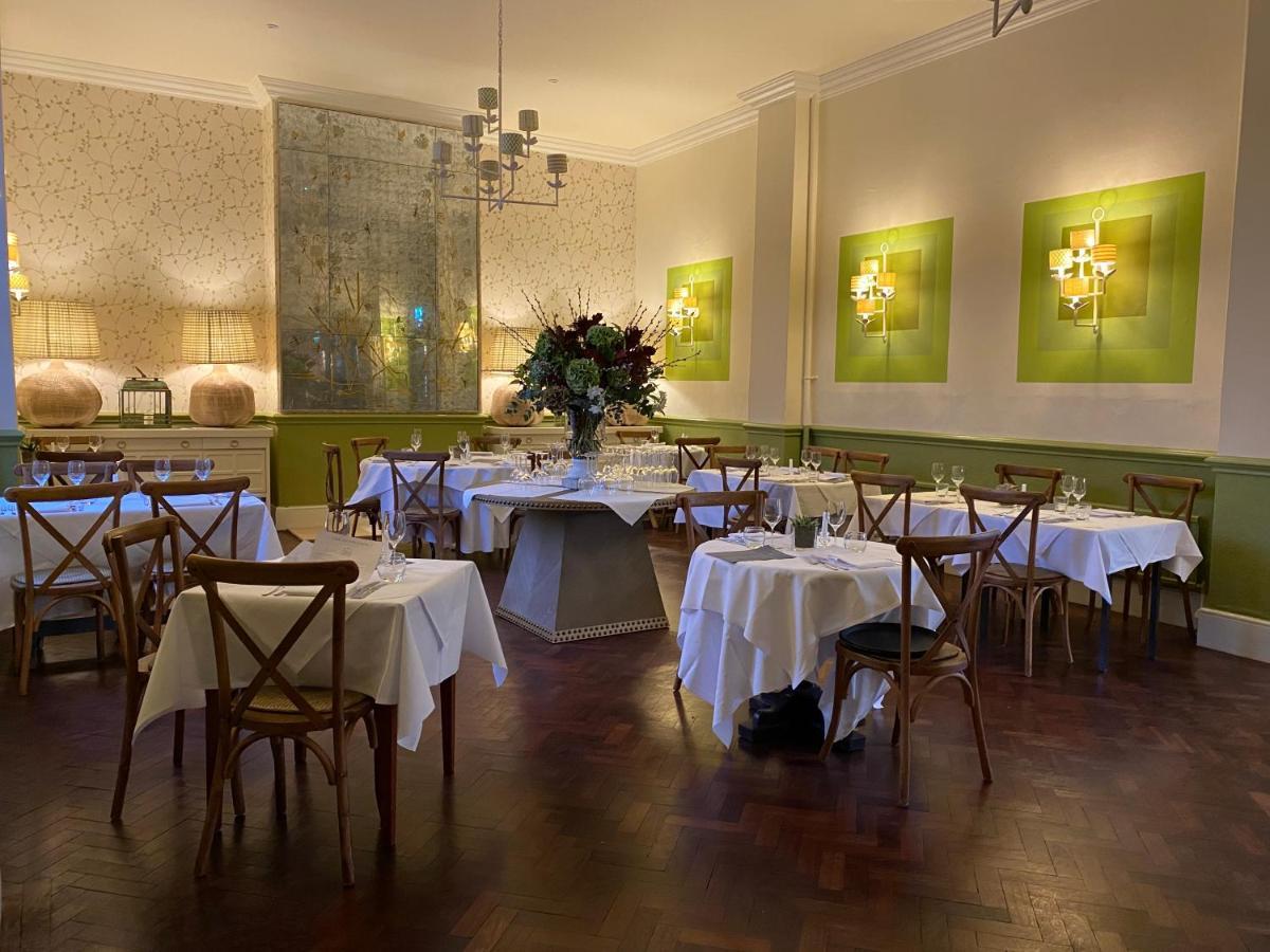 Отель The Grosvenor Stockbridge Стокбридж Экстерьер фото